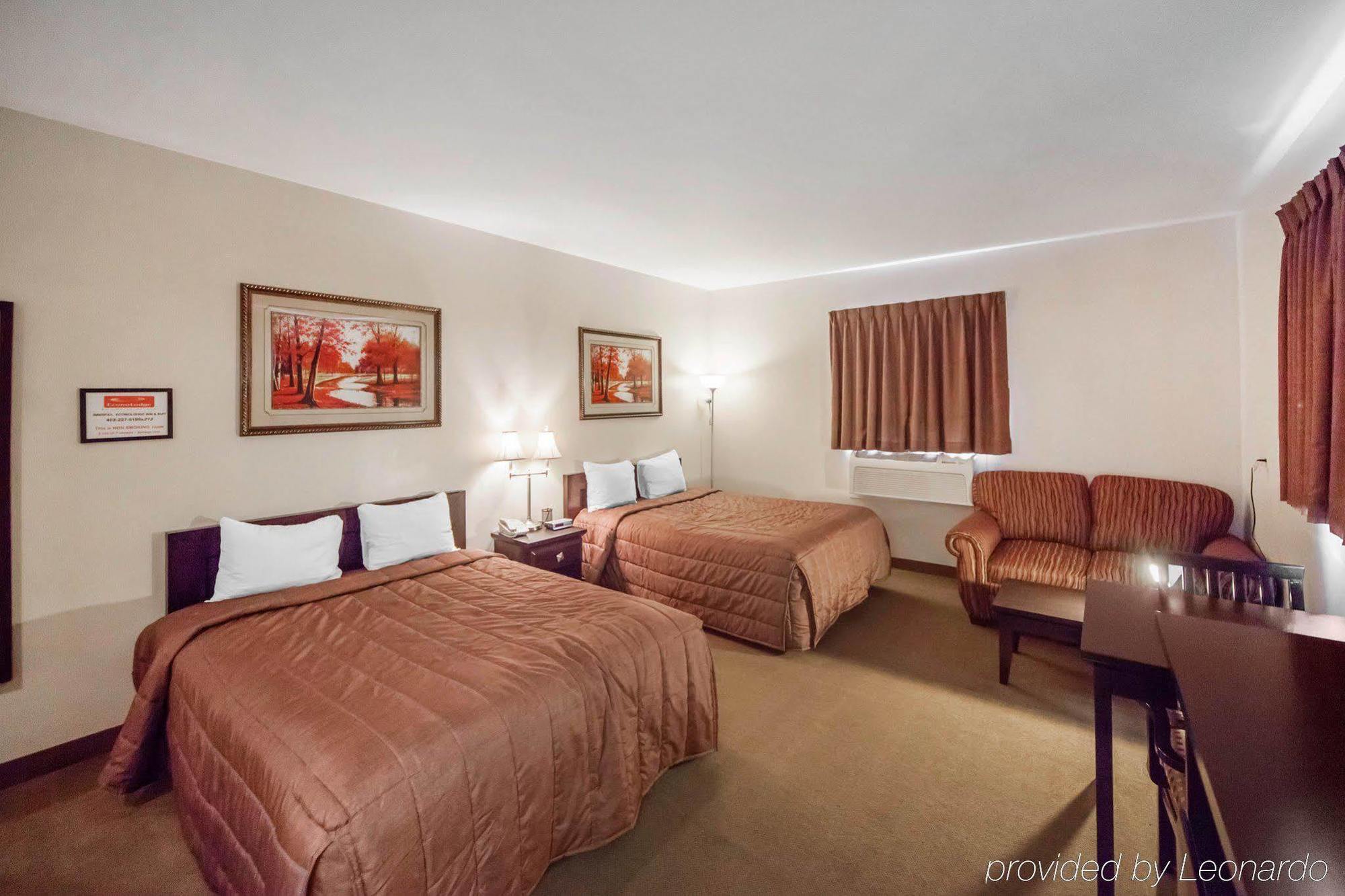 Econo Lodge Inn & Suites Innisfail Luaran gambar