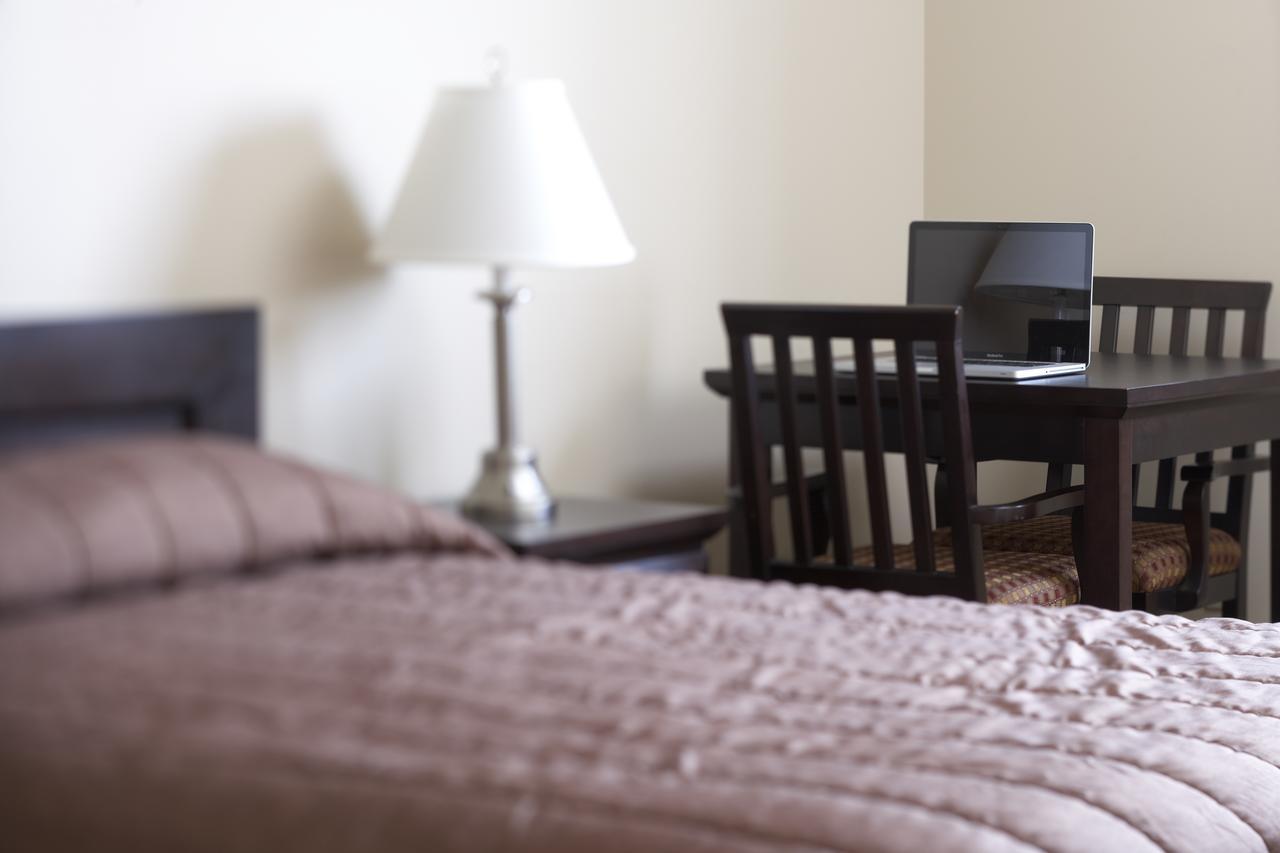 Econo Lodge Inn & Suites Innisfail Luaran gambar