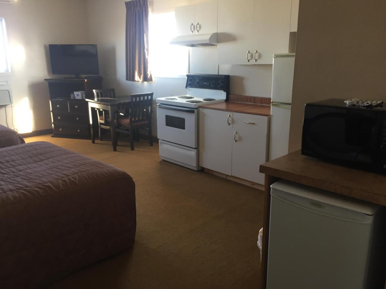 Econo Lodge Inn & Suites Innisfail Luaran gambar